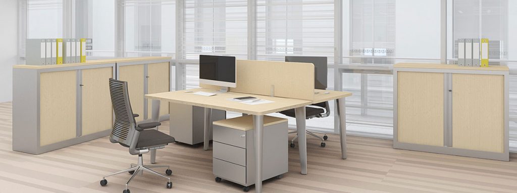 bureaux droits et armoires erable